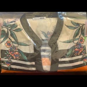 Fashion Nova XL button down